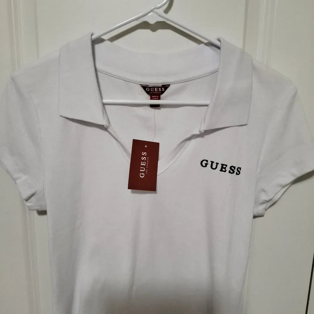 Guess women neck